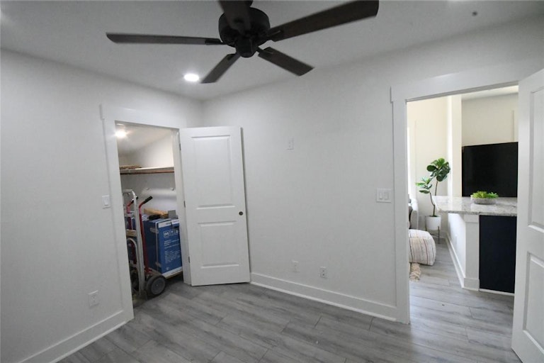 Photo 37 of 38 - 724 W Melwood St, Houston, TX 77009