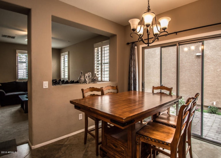 Photo 10 of 30 - 3913 S Napa Ln, Gilbert, AZ 85297