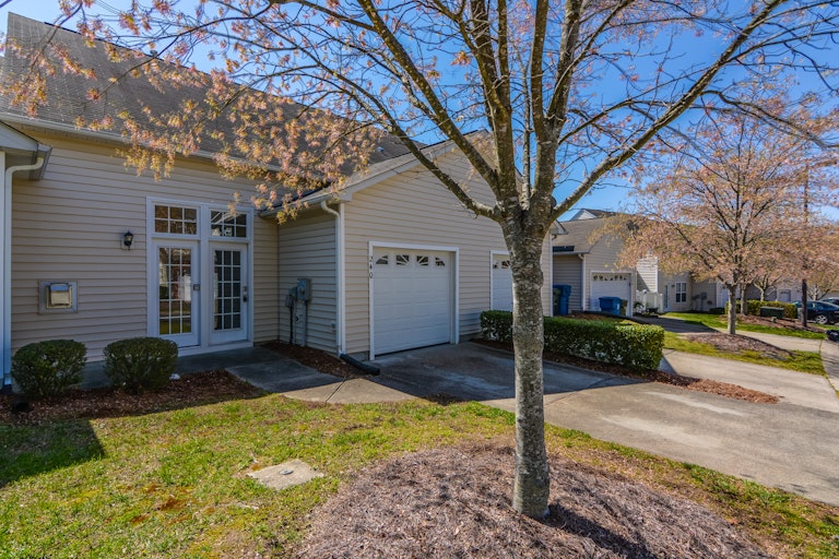 Photo 5 of 24 - 240 Basset Hall Dr, Durham, NC 27713