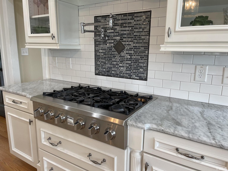Photo 4 of 51 - 6228 Mitchell Mill Rd, Zebulon, NC 27597