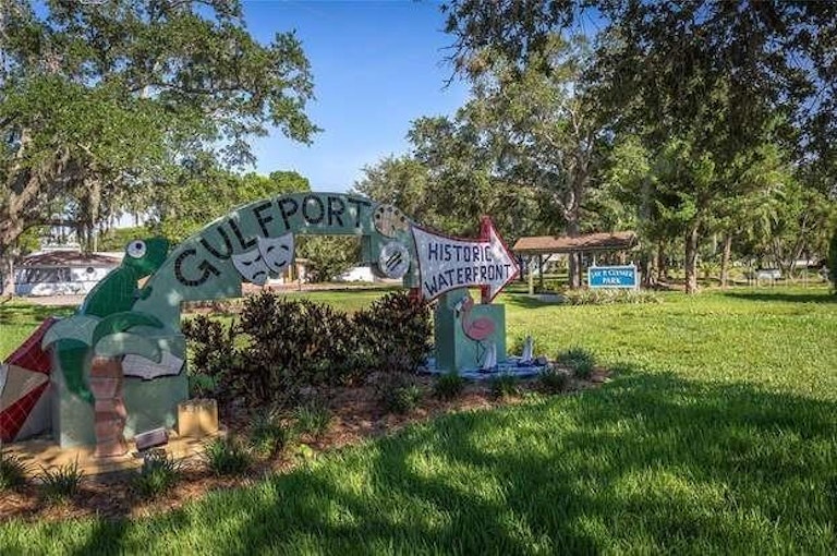 Photo 55 of 55 - 5321 18th Ave S, Gulfport, FL 33707