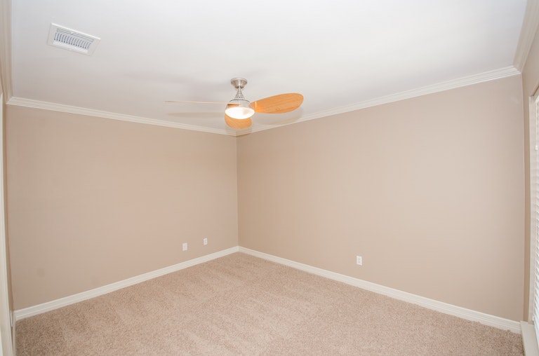 Photo 6 of 43 - 2206 Club Creek Cir, Garland, TX 75043