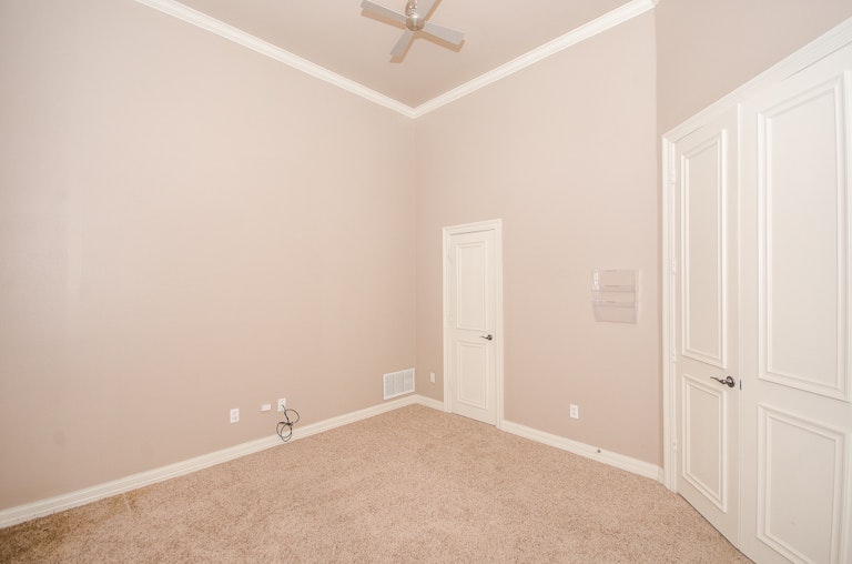 Photo 32 of 43 - 2206 Club Creek Cir, Garland, TX 75043