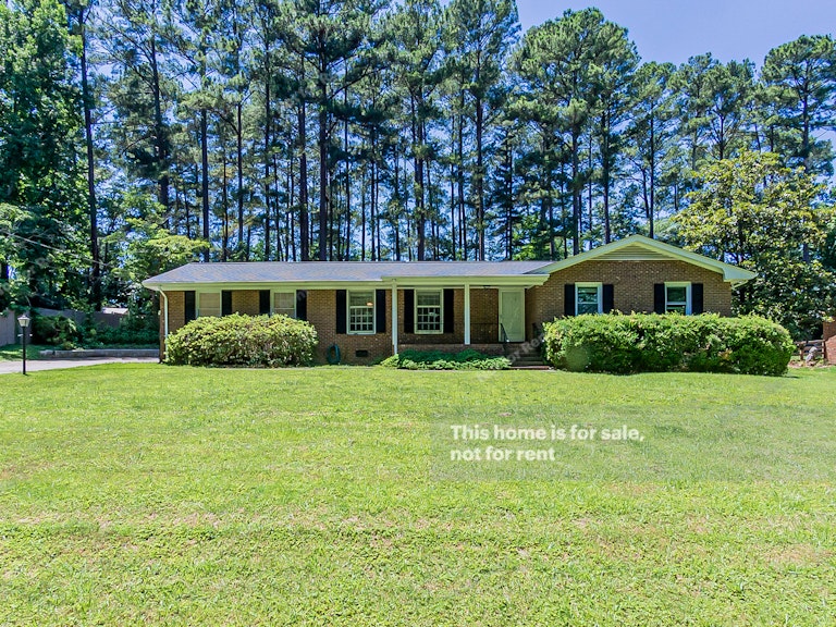 Photo 1 of 22 - 5304 Olive Rd, Raleigh, NC 27606