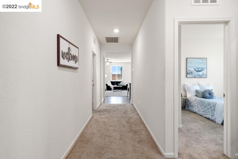 Photo 11 of 26 - 5561 Glowhaven St, Marysville, CA 95901