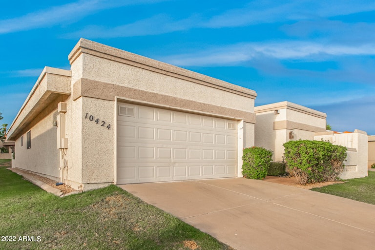 Photo 6 of 32 - 10424 E Cinnabar Ave, Scottsdale, AZ 85258