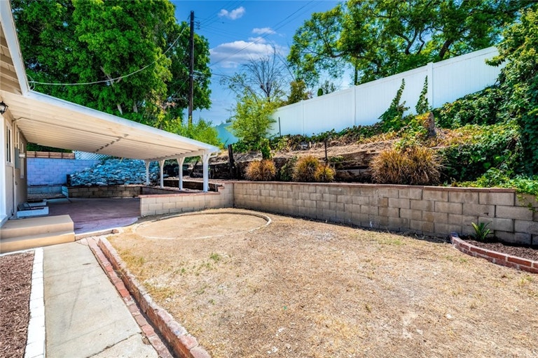Photo 12 of 27 - 12134 Singleton Dr, La Mirada, CA 90638