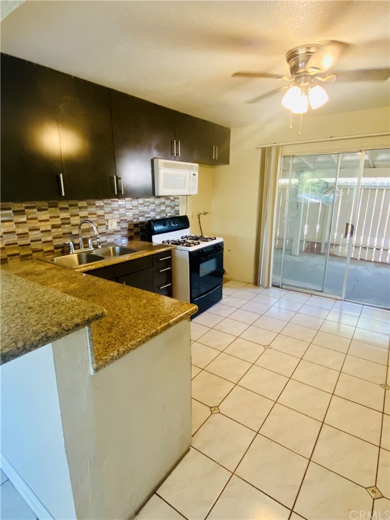 Photo 4 of 32 - 405 E Truslow Ave, Fullerton, CA 92832