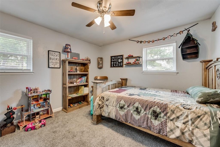 Photo 17 of 22 - 100 Chestnut St, Aledo, TX 76008