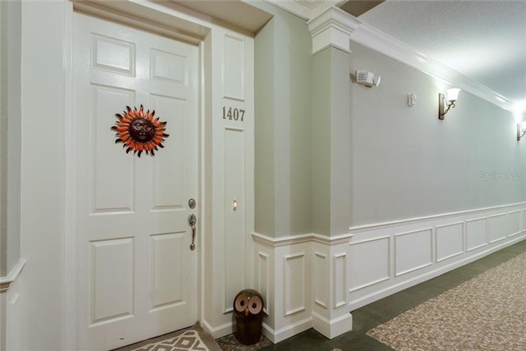 Photo 2 of 25 - 7901 Seminole Blvd #1407, Seminole, FL 33772