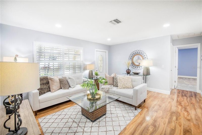 Photo 8 of 47 - 6041 16th Ln NE, Saint Petersburg, FL 33703