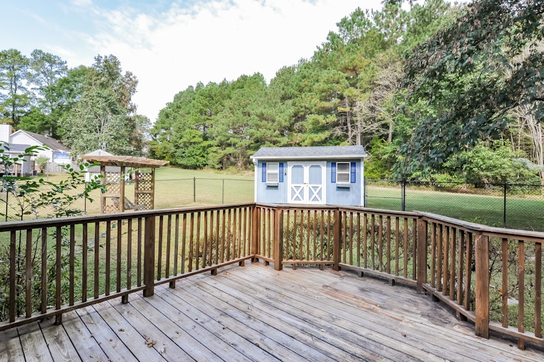 Photo 21 of 25 - 4709 Plum Blossum Dr, Knightdale, NC 27545