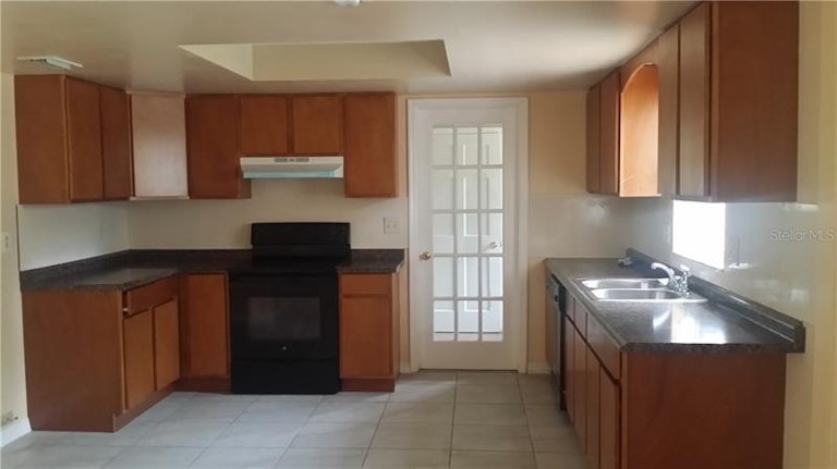 Photo 8 of 22 - 1815 Lithia Pinecrest Rd, Valrico, FL 33596