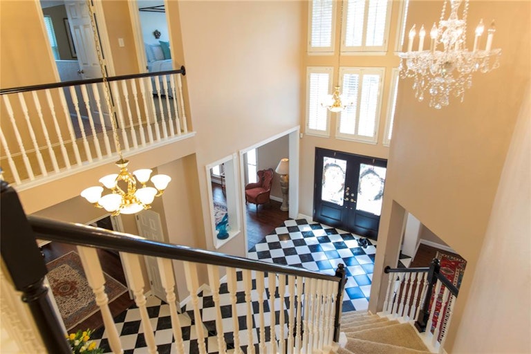 Photo 17 of 40 - 706 Cottonwood Bend Dr, Allen, TX 75002