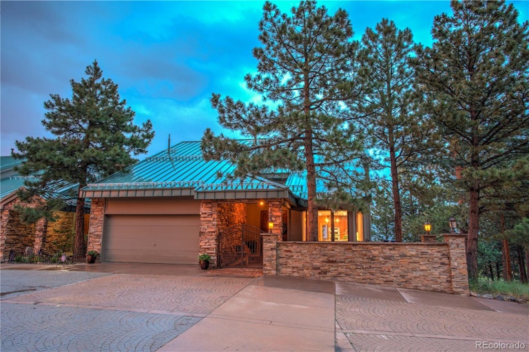 Photo 1 of 39 - 867 Hill And Dale Rd Unit C, Golden, CO 80401