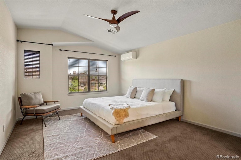 Photo 21 of 40 - 2252 S Loveland St, Denver, CO 80228