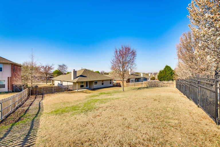 Photo 23 of 25 - 1815 Avonlea Dr, Rockwall, TX 75087