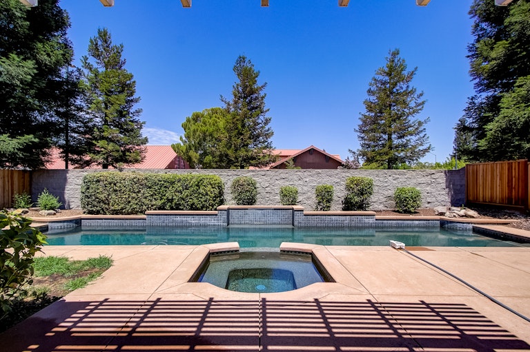 Photo 28 of 28 - 9405 Moondancer Cir, Roseville, CA 95747