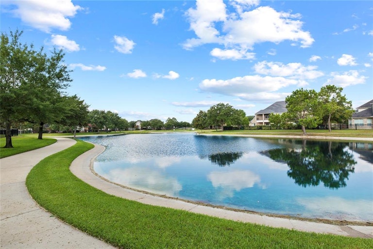 Photo 45 of 46 - 7006 Monarch Lake Ln, Katy, TX 77494