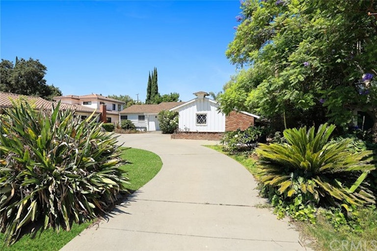 Photo 2 of 52 - 6565 N Vista St, San Gabriel, CA 91775