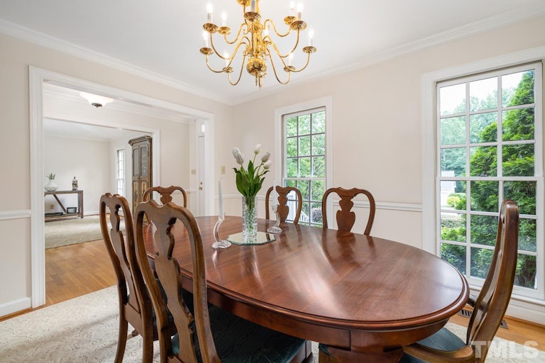 Photo 7 of 41 - 204 Merry Hill Dr, Cary, NC 27518