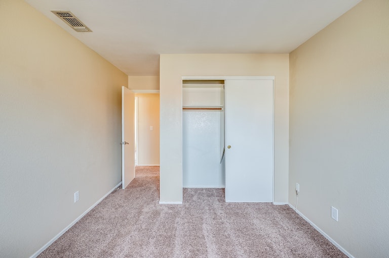Photo 16 of 19 - 1621 W Ironwood Dr, Chandler, AZ 85224