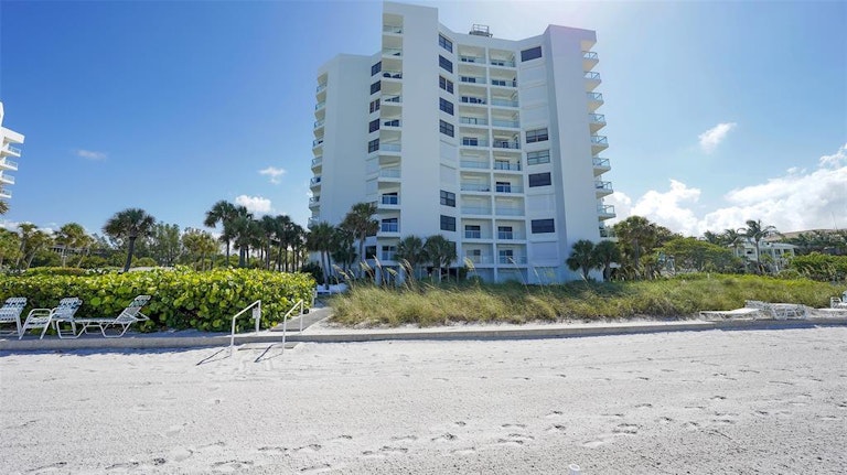 Photo 60 of 63 - 1000 Longboat Club Rd #702, Longboat Key, FL 34228