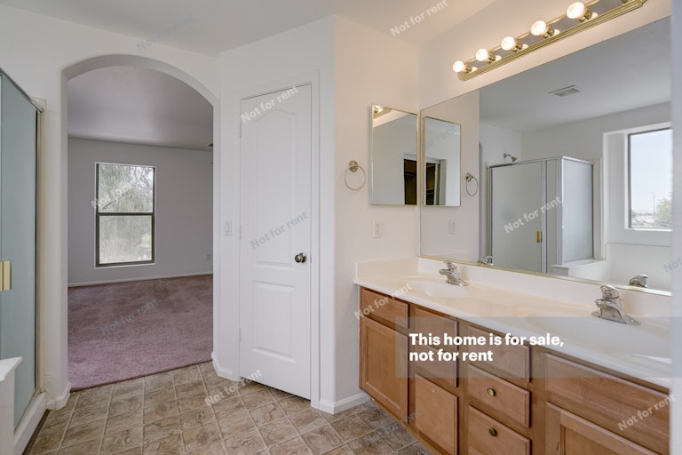 Photo 7 of 32 - 16046 W Kendall St, Goodyear, AZ 85338
