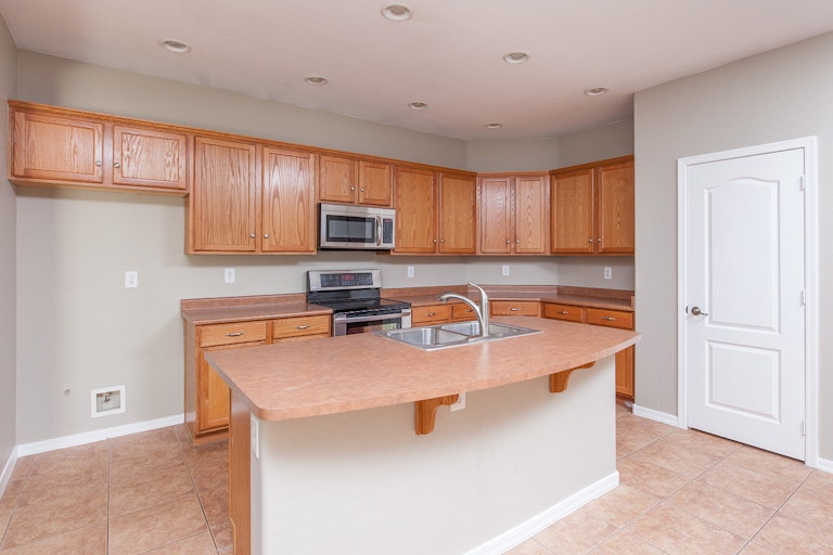 Photo 16 of 25 - 1511 E Birdland Dr, Gilbert, AZ 85297