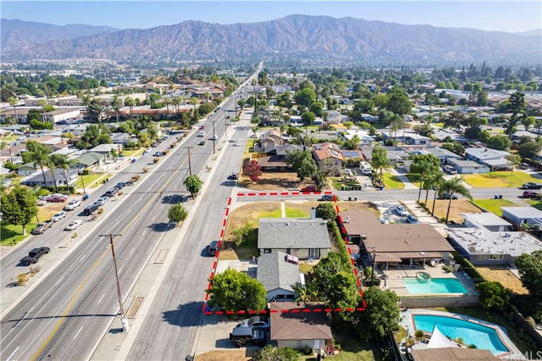 Photo 36 of 37 - 19002 E Haltern Ave, Glendora, CA 91740