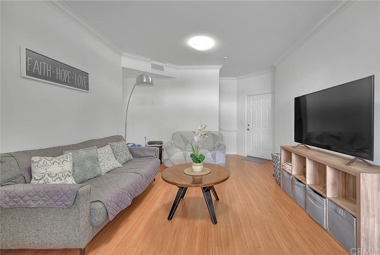 Photo 41 of 57 - 3711 Baldwin St #708, Los Angeles, CA 90031