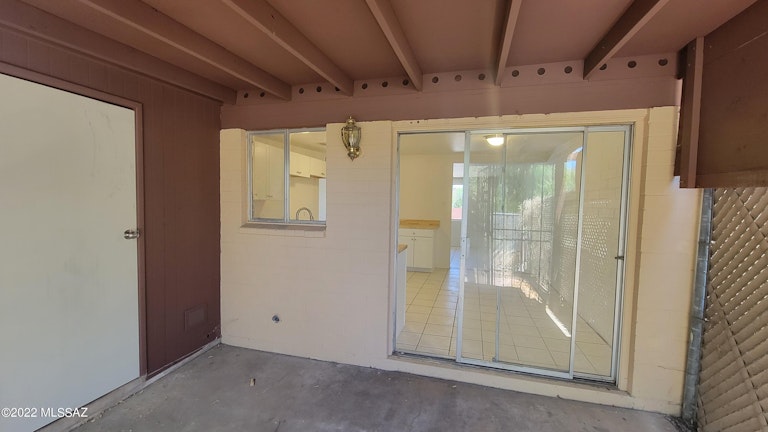 Photo 17 of 20 - 1463 W Roger Rd, Tucson, AZ 85705