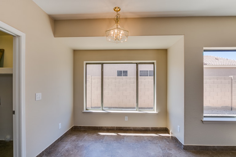Photo 12 of 39 - 12566 W Cheery Lynn Rd, Avondale, AZ 85392