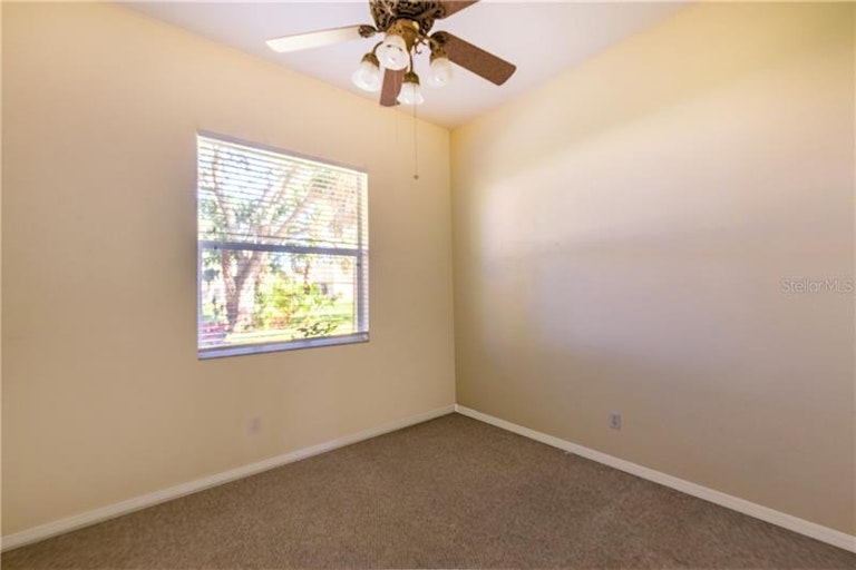 Photo 17 of 25 - 7120 St James Ct, North Port, FL 34287