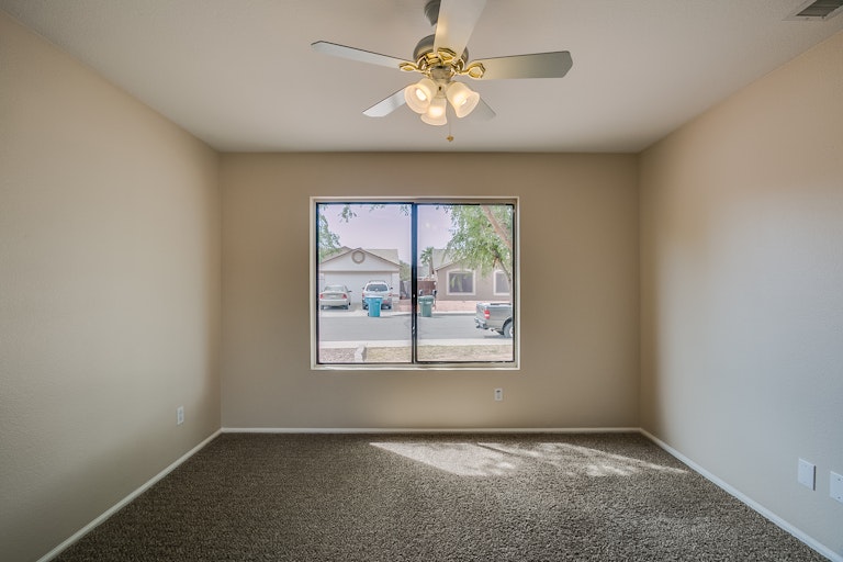 Photo 27 of 34 - 3014 W Daley Ln, Phoenix, AZ 85027