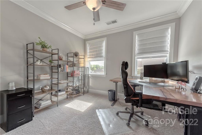 Photo 34 of 48 - 509 Lacebark Elm Ct, Matthews, NC 28104