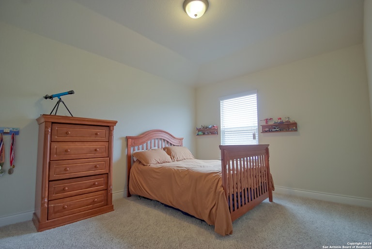 Photo 21 of 25 - 27403 Valle Blf, Boerne, TX 78015