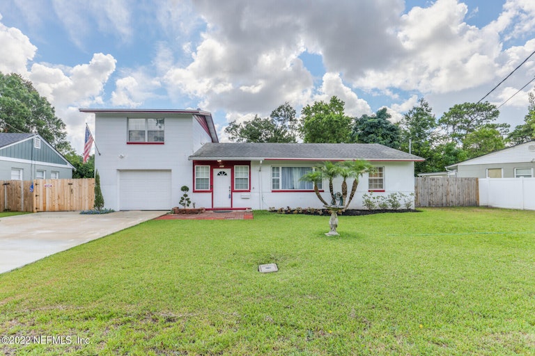 Photo 27 of 27 - 557 Laurina St, Jacksonville, FL 32216