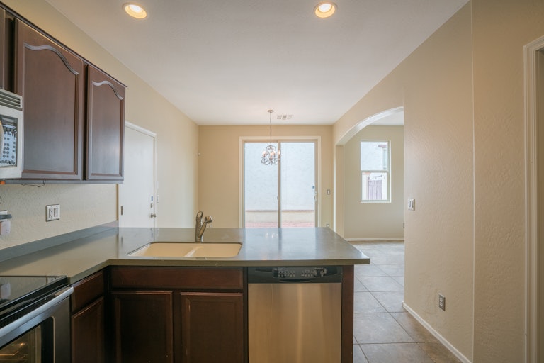 Photo 6 of 28 - 2990 N Clanton St, Buckeye, AZ 85396