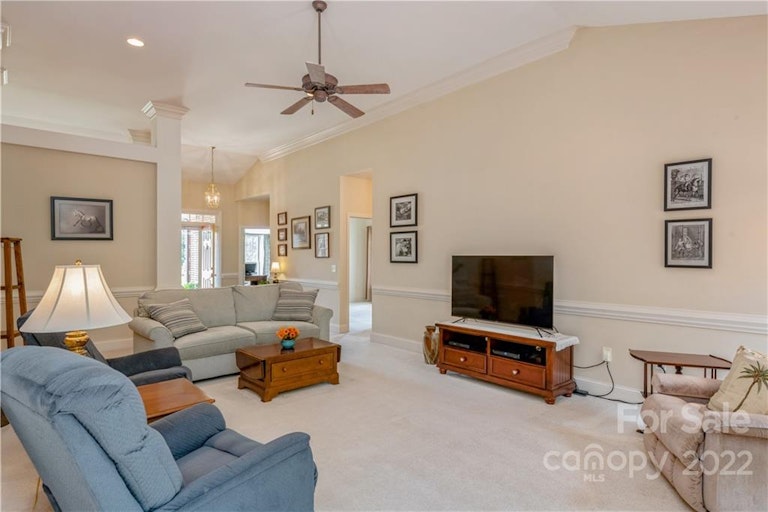 Photo 19 of 36 - 4823 Huddersfield Dr, Harrisburg, NC 28075