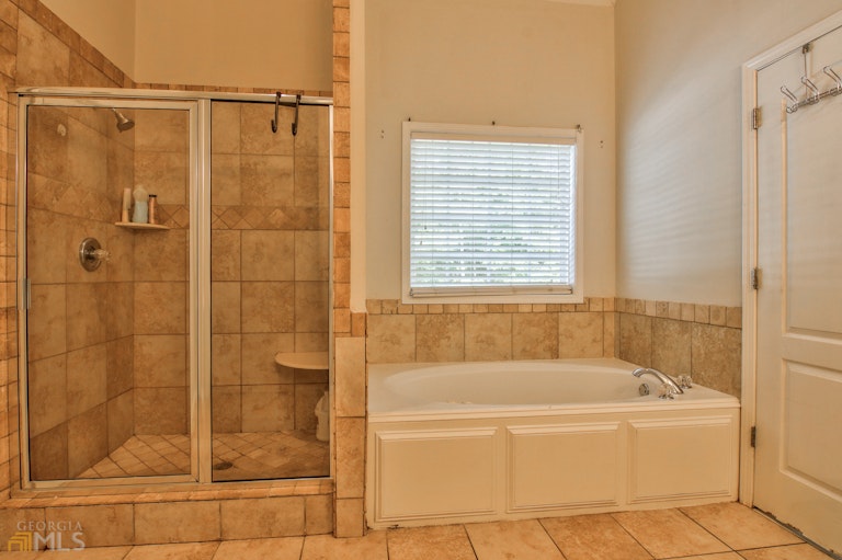 Photo 30 of 48 - 60 Providence Dr, Covington, GA 30016
