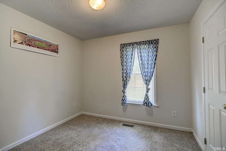 Photo 14 of 21 - 217 Nathan Dr, Clayton, NC 27520