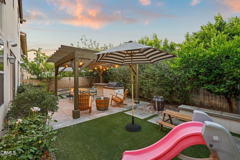 Photo 38 of 39 - 2742 Madera Dr, Pasadena, CA 91107