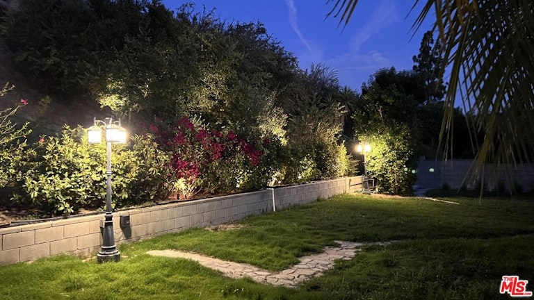 Photo 44 of 48 - 11246 Yolanda Ave, Porter Ranch, CA 91326