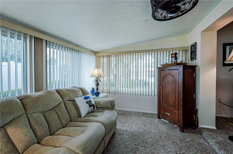 Photo 18 of 35 - 817 Harbor Dr S, Venice, FL 34285