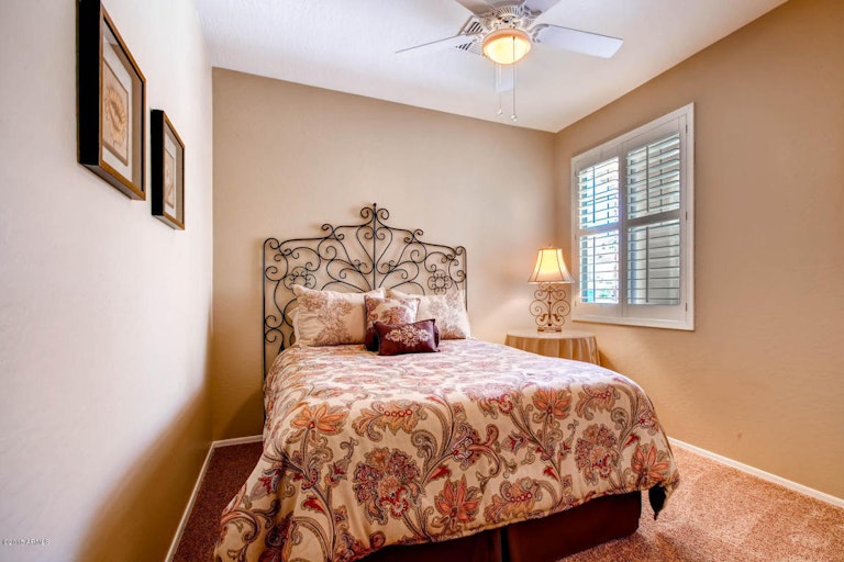 Photo 19 of 28 - 6233 W Bajada Rd, Phoenix, AZ 85083