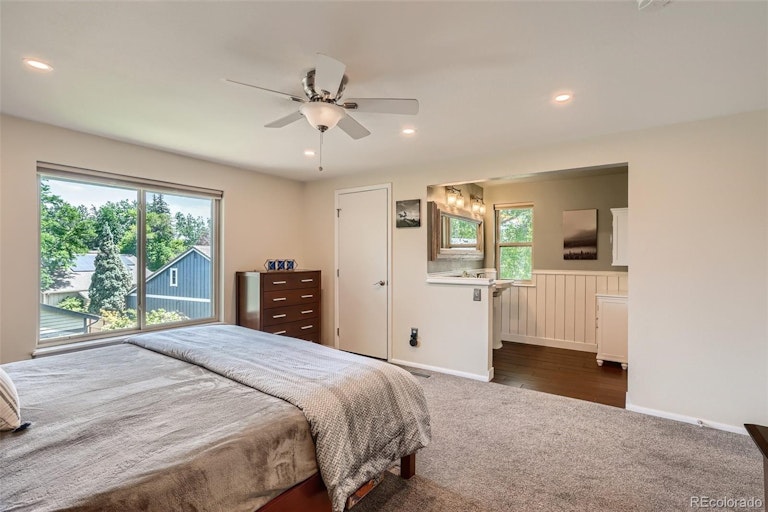 Photo 12 of 26 - 8020 Flower Ct, Arvada, CO 80005
