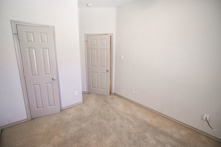 Photo 31 of 36 - 3954 Fernando Dr, Euless, TX 76040