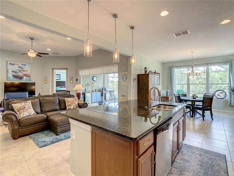 Photo 16 of 70 - 741 San Raphael St, Kissimmee, FL 34759