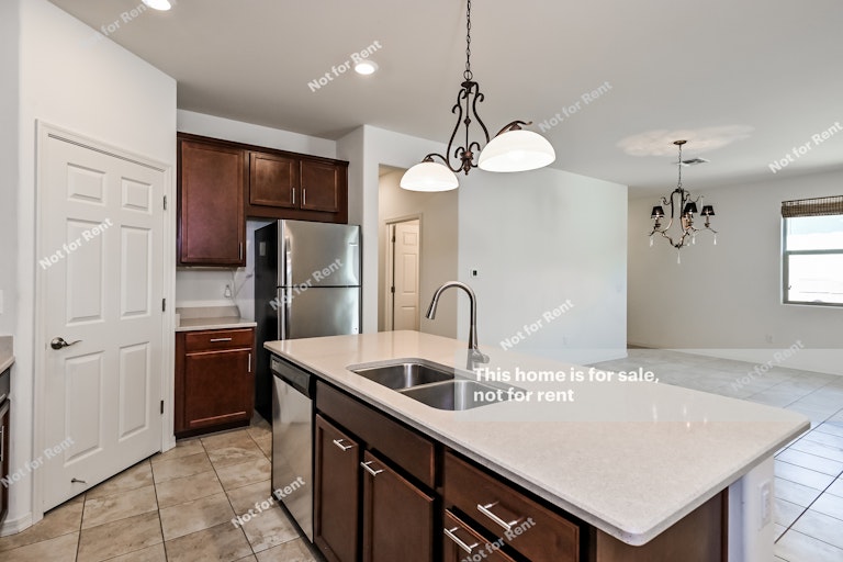 Photo 17 of 29 - 8626 N Genoa Ct, Tucson, AZ 85742
